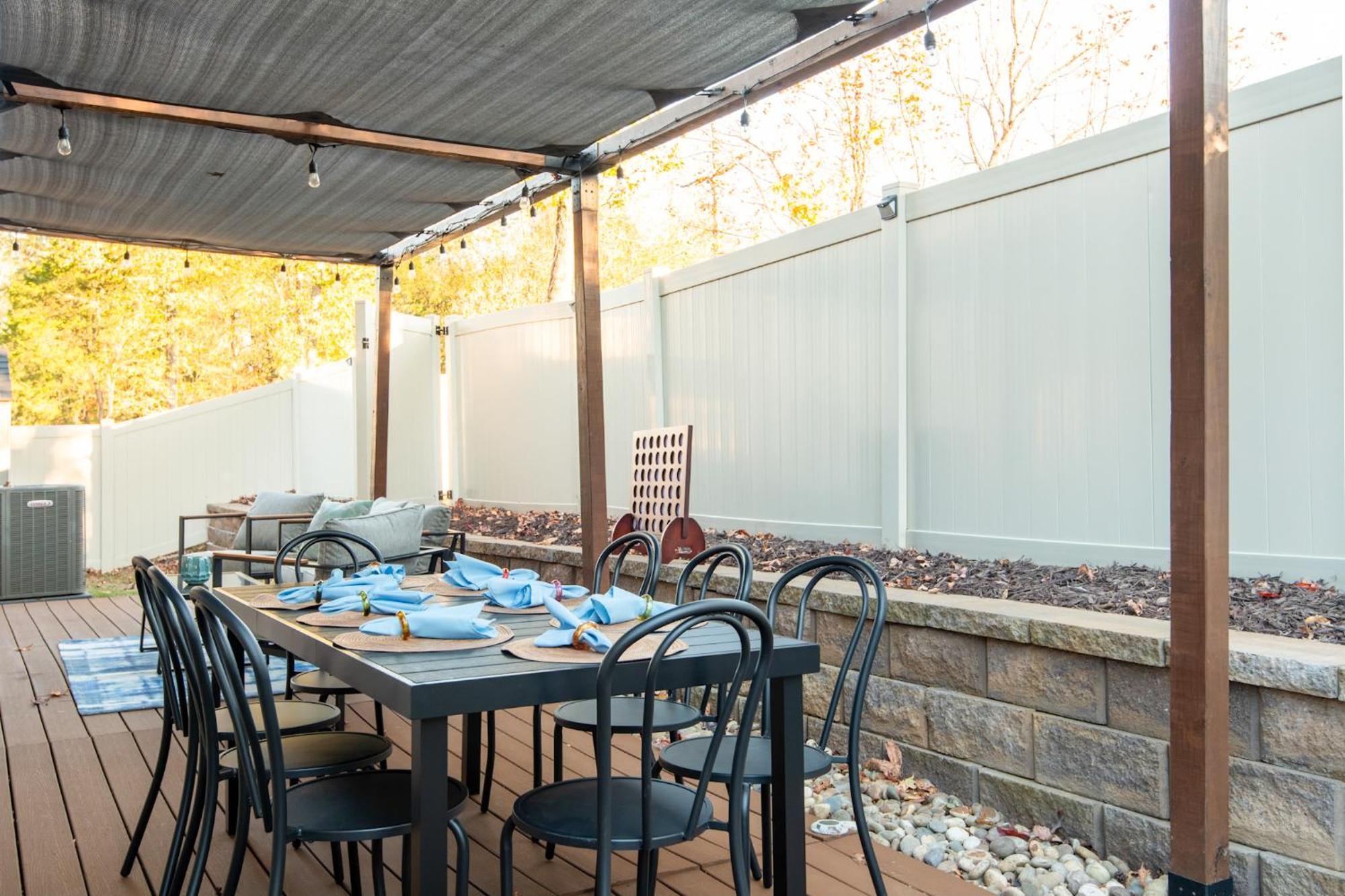 Near Clt Airport - 4Bd - Backyard - Balcony Villa Charlotte Exterior photo